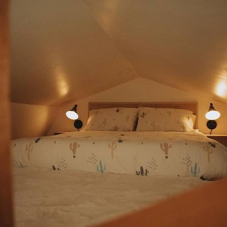 Agave Tiny House At Cactus Flower-Hot Tub-Pet Friendly-No Pet Fees! アルバカーキ エクステリア 写真
