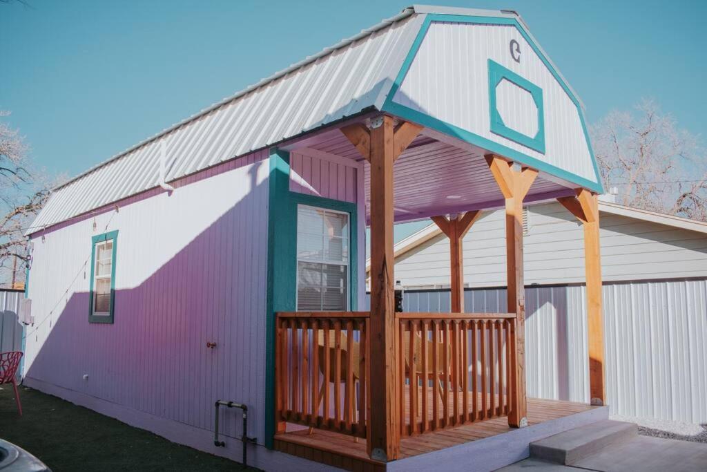 Agave Tiny House At Cactus Flower-Hot Tub-Pet Friendly-No Pet Fees! アルバカーキ エクステリア 写真
