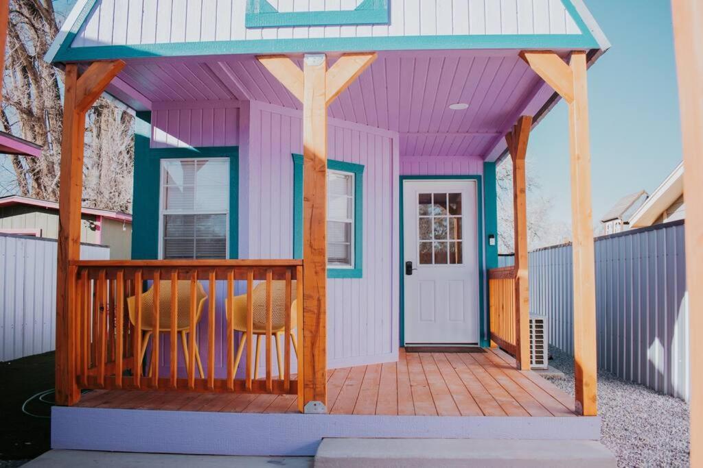 Agave Tiny House At Cactus Flower-Hot Tub-Pet Friendly-No Pet Fees! アルバカーキ エクステリア 写真